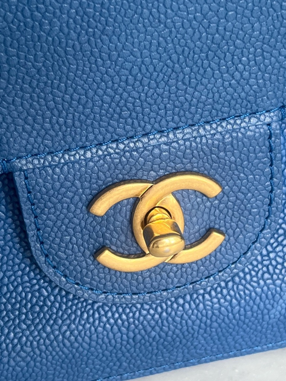 Chanel Jumbo Caviar Pure Classic Double Flap - Picture 8 of 14